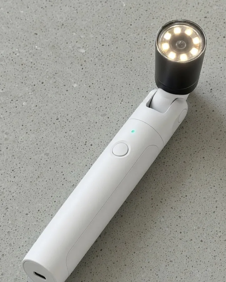 DentaScan concept body with the working LED camera tip